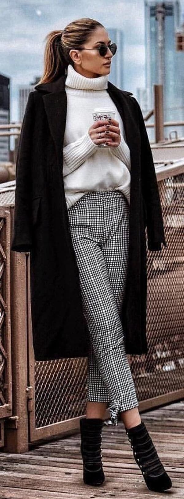 Trending Winter Business Attires for Women4 FeminaTalk