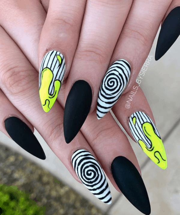 Halloween Nails Art Designs