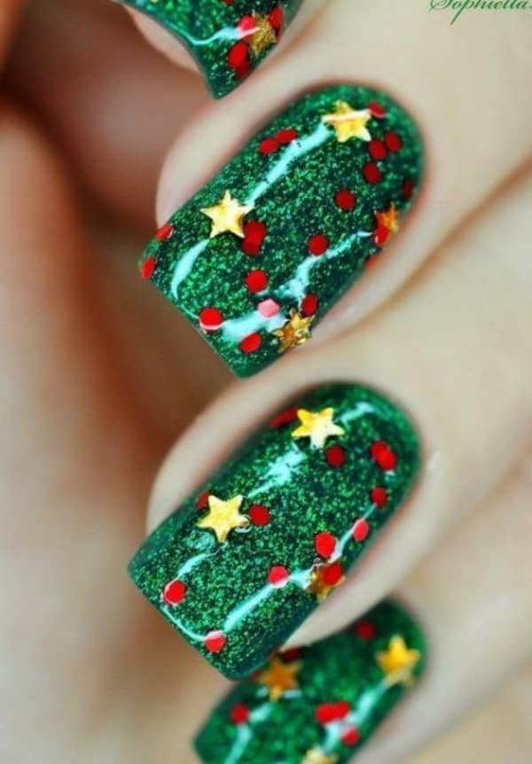 So Pretty Christmas Nail Art Designs and Colors