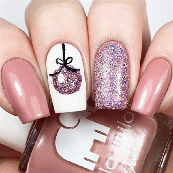So Pretty Christmas Nail Art Designs and Colors