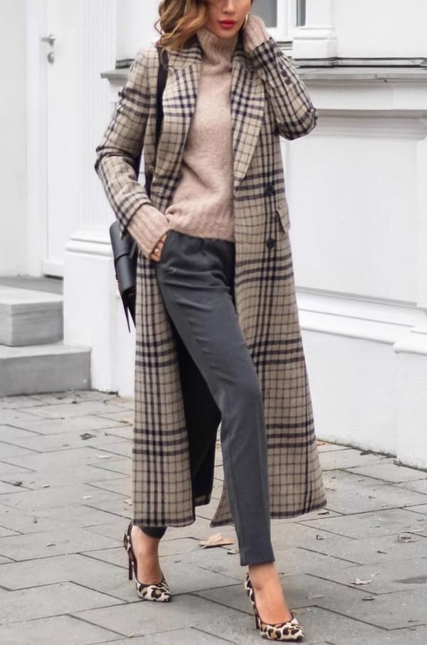 Casual Winter Work Outfits for Professionals