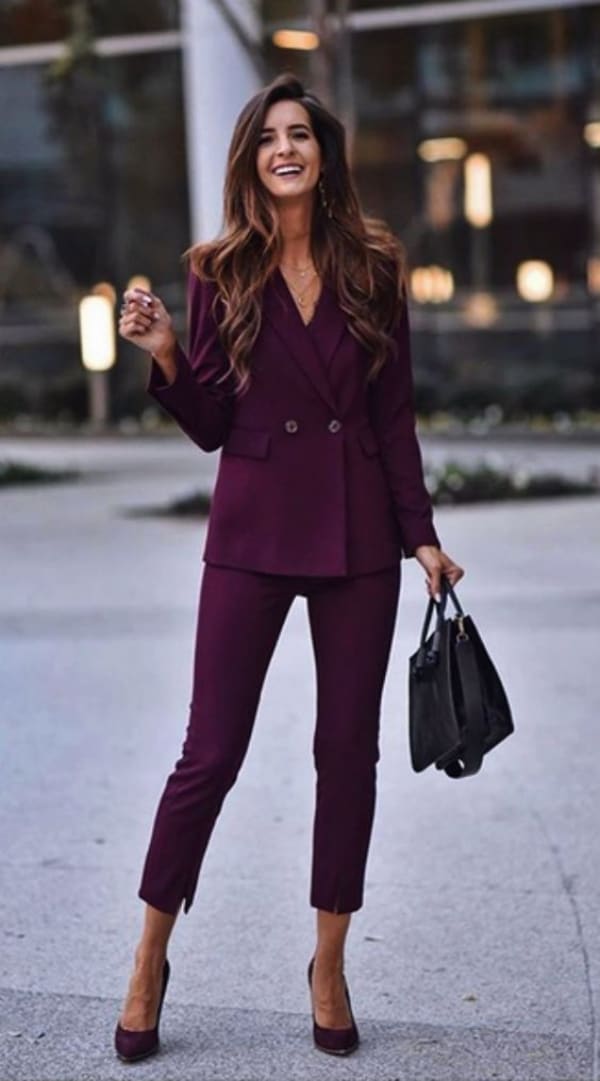 Casual Winter Work Outfits for Professionals
