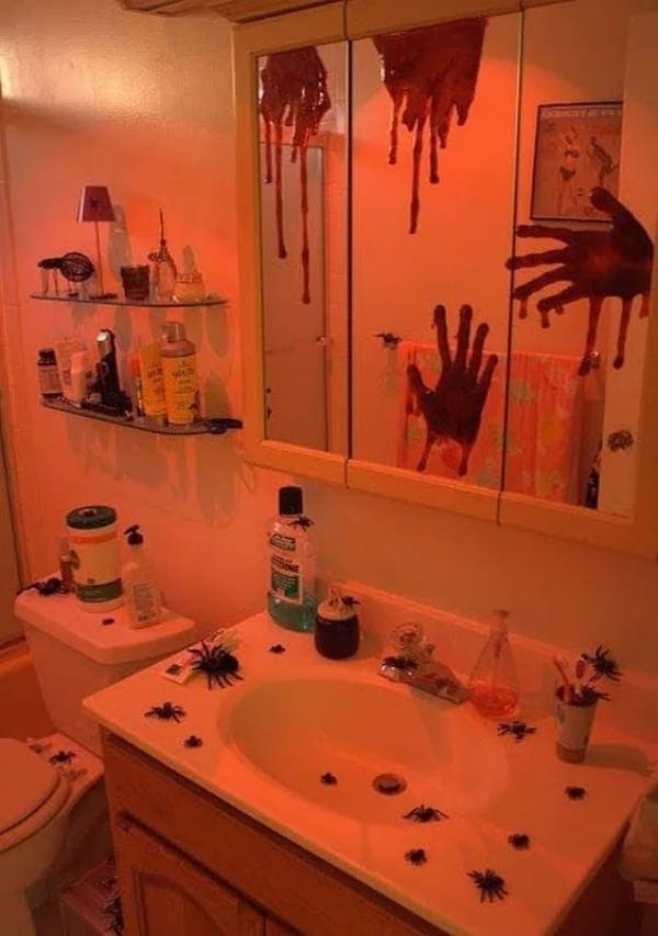 Spooky Indoor Halloween Decoration Ideas