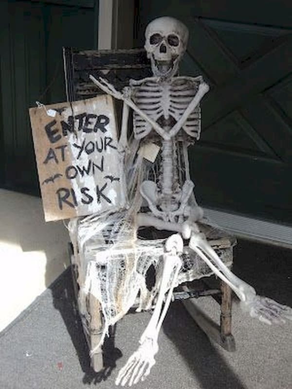 Spooky Indoor Halloween Decoration Ideas