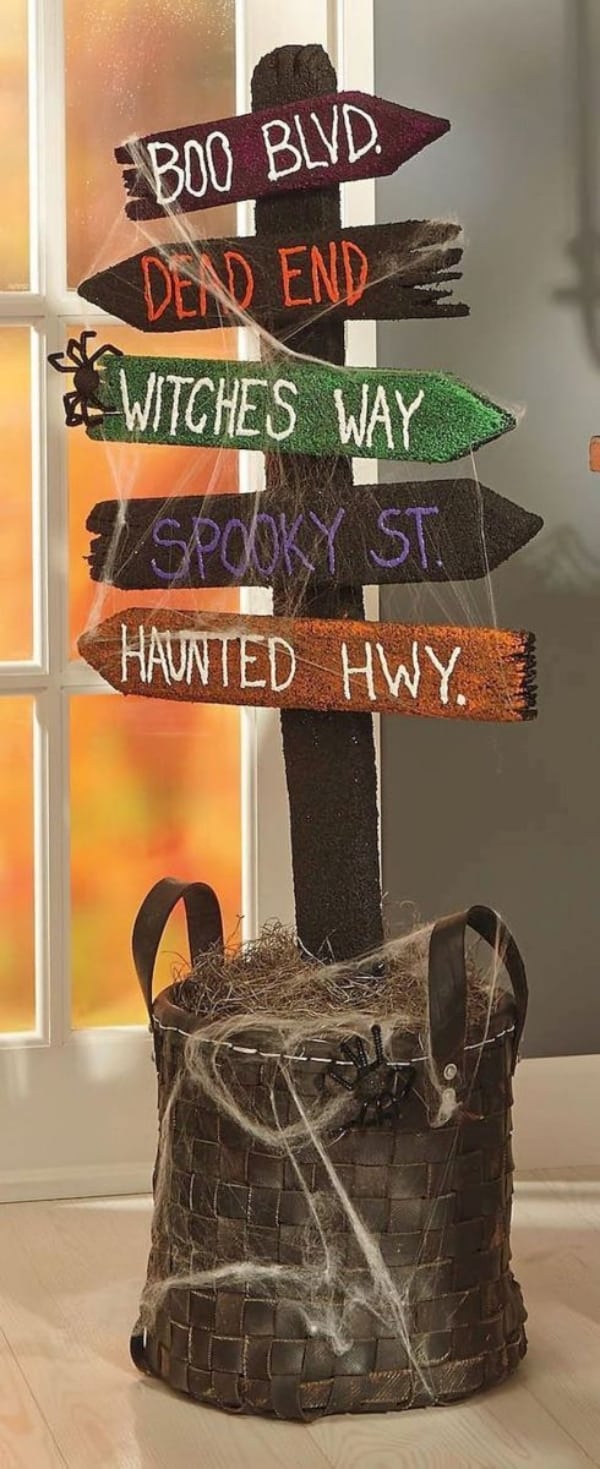 Spooky Indoor Halloween Decoration Ideas