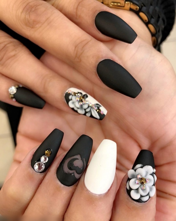 pretty nail designs