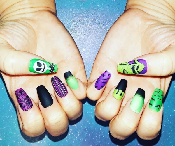 Halloween nail art designs