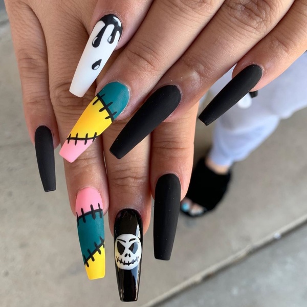 Halloween nail art designs