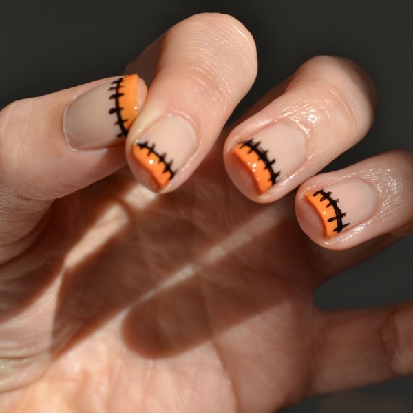 Halloween nail art designs