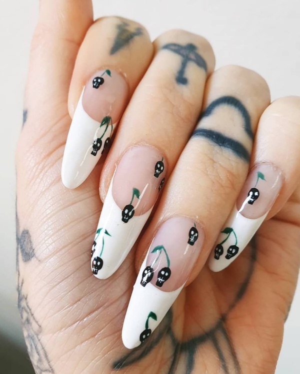 Halloween nail art designs