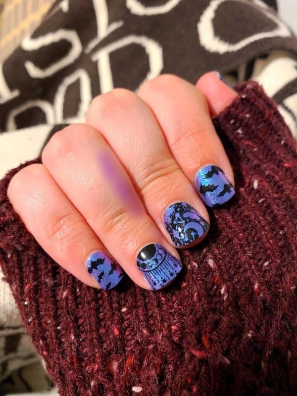 Halloween nail art designs