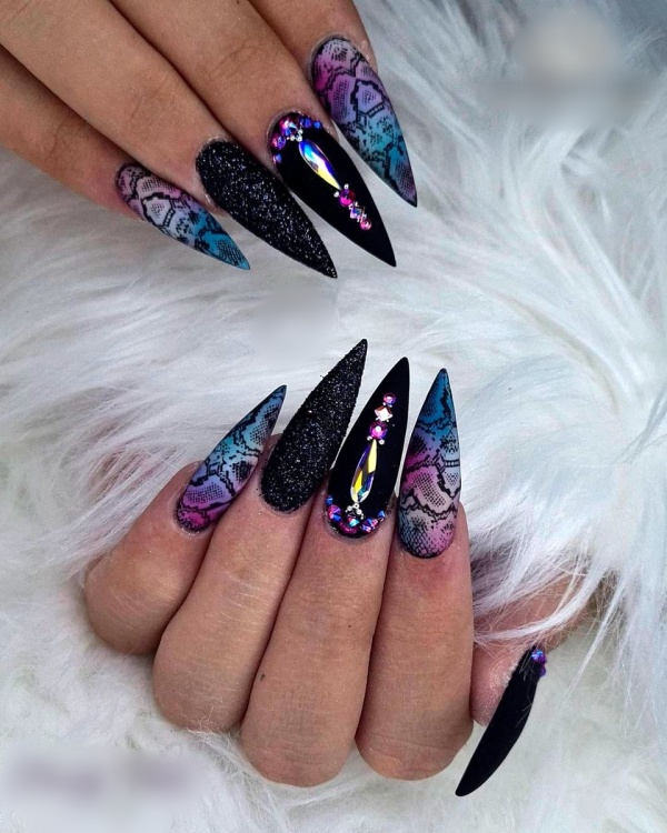 40 Frightening And Fun Halloween Nail Art Designs You Can Do Yourself DIY  Crafts | Halloween Sequin For Women Nails Decoration Halloween Nail Design  Craft 