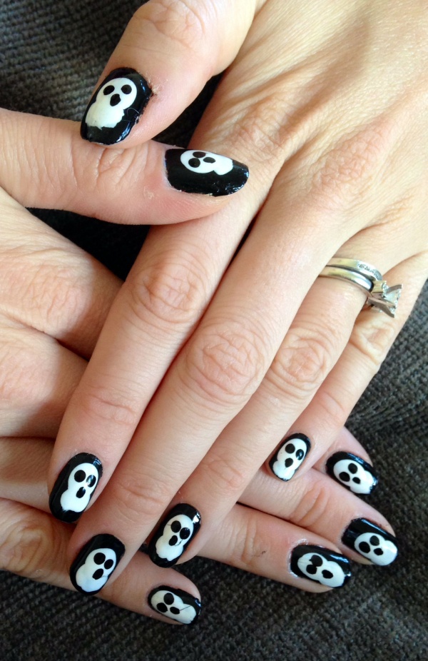 Halloween nail art designs