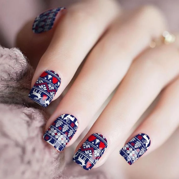 Christmas nail art designs