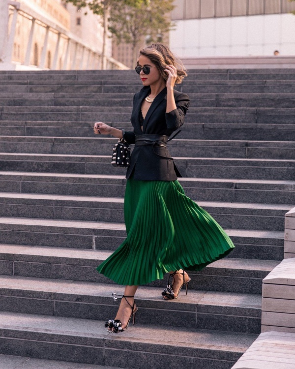 Professional Work Outfits For Women To Wear