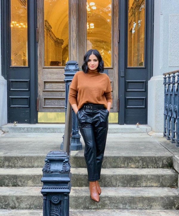 Professional Work Outfits For Women To Wear