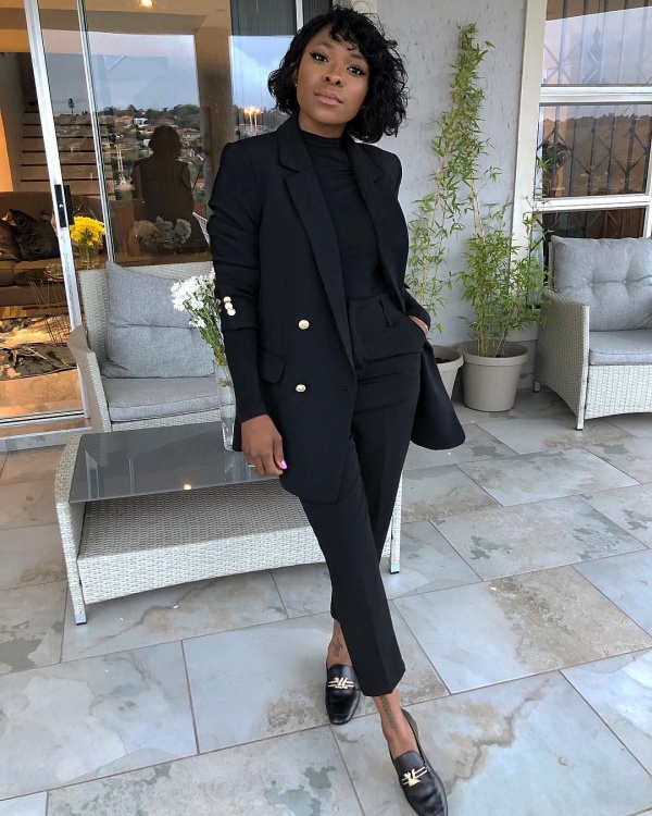 Professional Work Outfits For Women To Wear