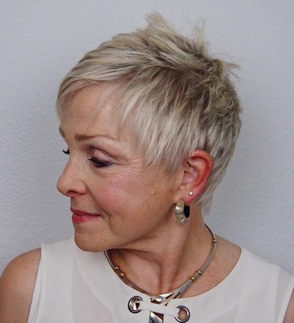 short hairstyles for older women over 60