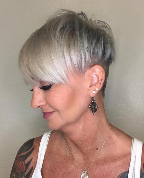 short hairstyles for older women over 60