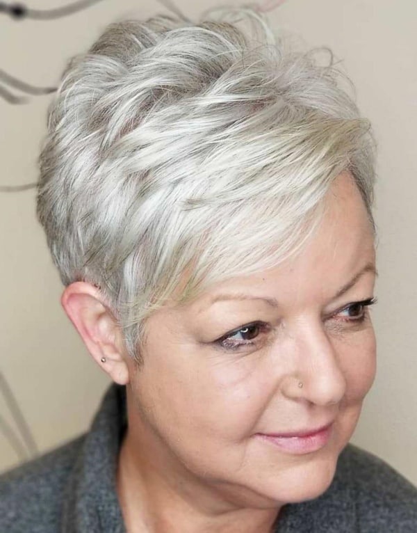 short hairstyles for older women over 60