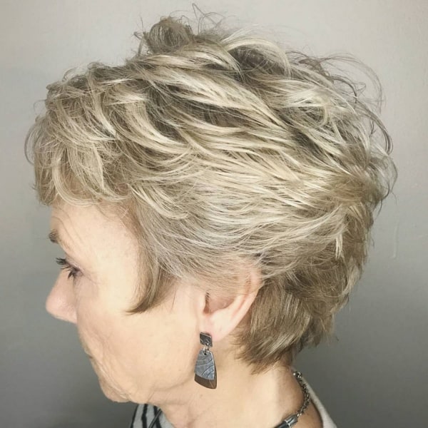 short hairstyles for older women over 60