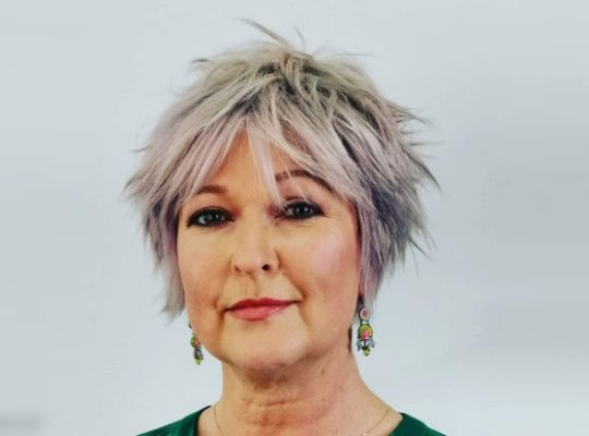 90+ Gorgeous Short Hairstyles For Older Women Over 60