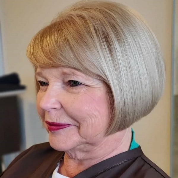 short hairstyles for older women over 60