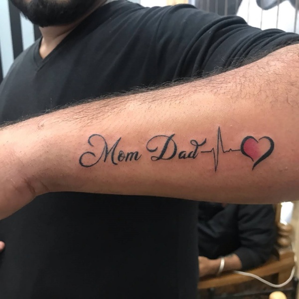 40 Mom And Dad Tattoos With Powerful Meanings – Feminatalk