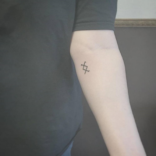 small tattoo designs with meaning